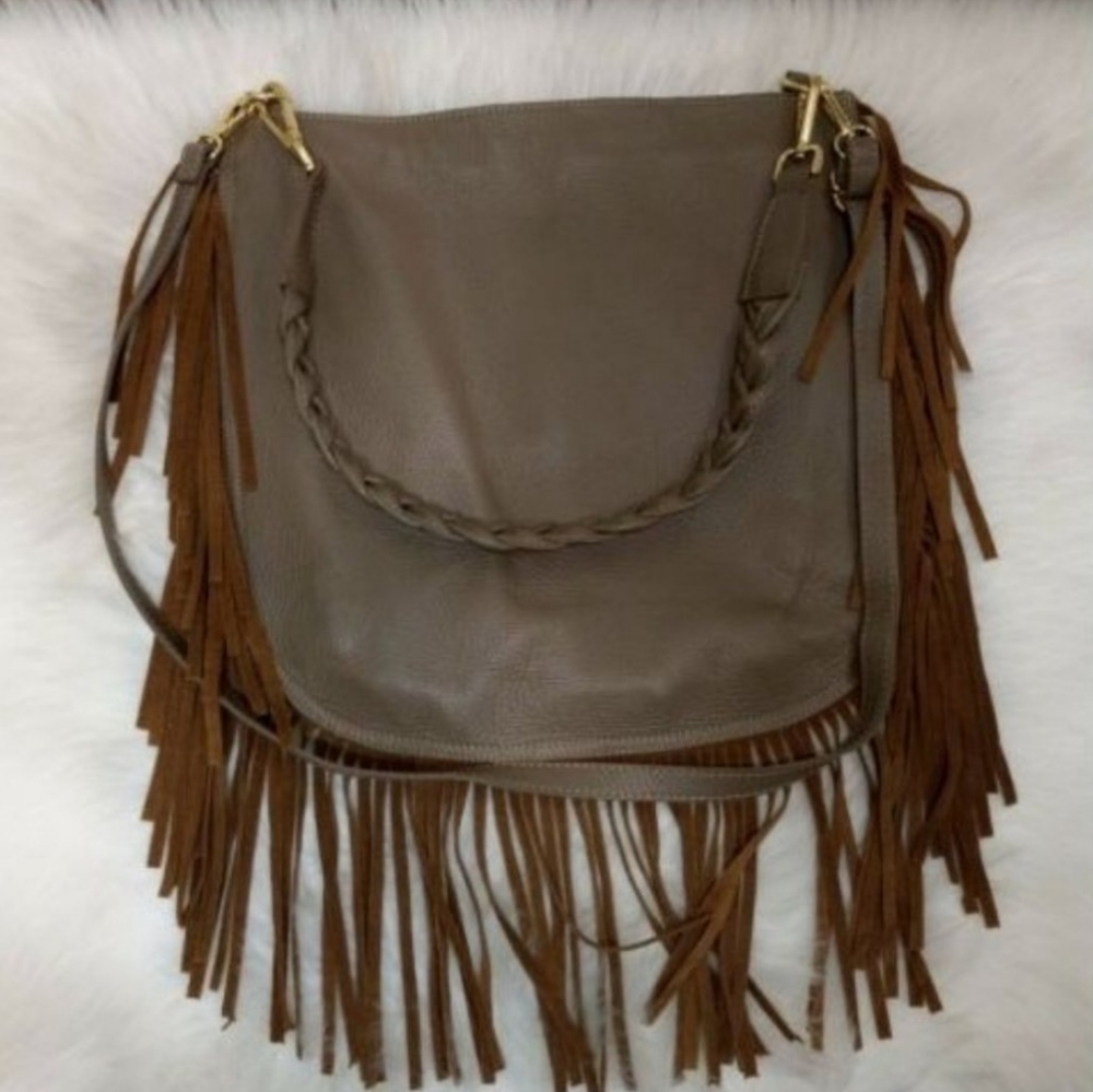 NWOT La Borsa Womans Oversize Fringe Boho Handbag/Purse